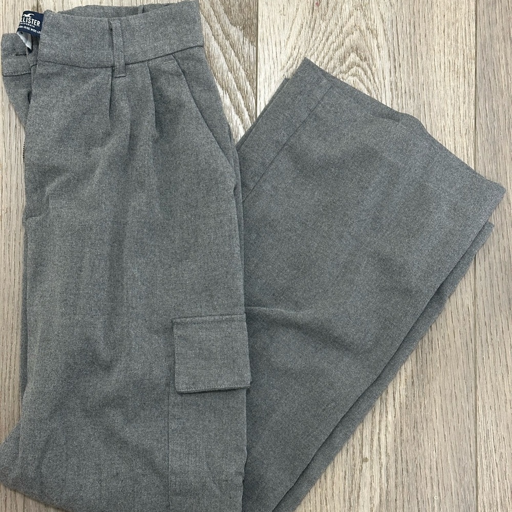 Hollister Gray Wide Leg Pants Structured Elegance